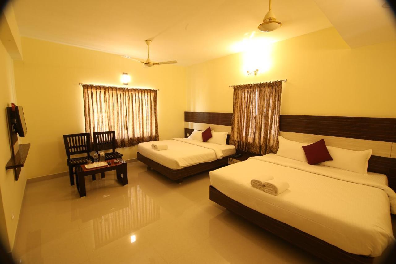 Sri Gnana Vedha Beach Residency Velankanni Exterior foto